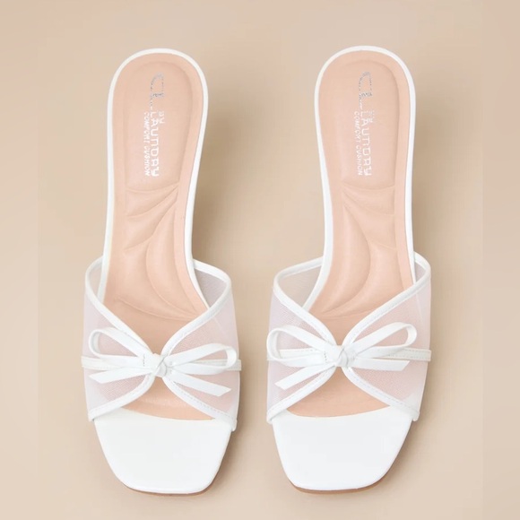 Jump Up White Patent Mesh Bow Slide Sandals NWT Size 9.5 - Picture 3 of 8